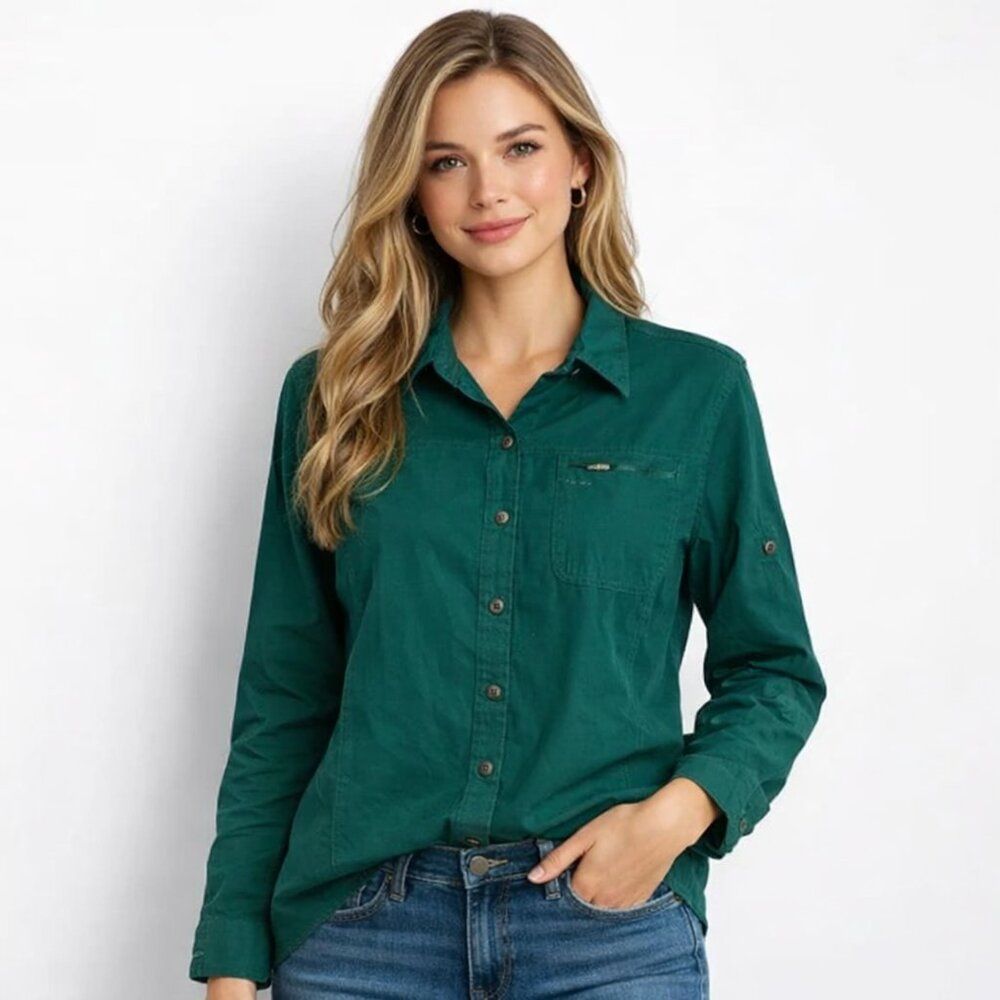 L.L.Bean green ripstop button-front hiking field shirt roll-tab long sleeves